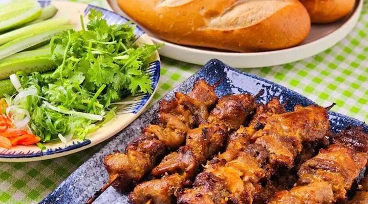 Bánh Mì Linh Bống - Lô 22 Lê Hồng Phong