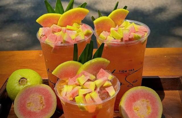 Tiệm Trà Tháng Sáu - Dĩ An