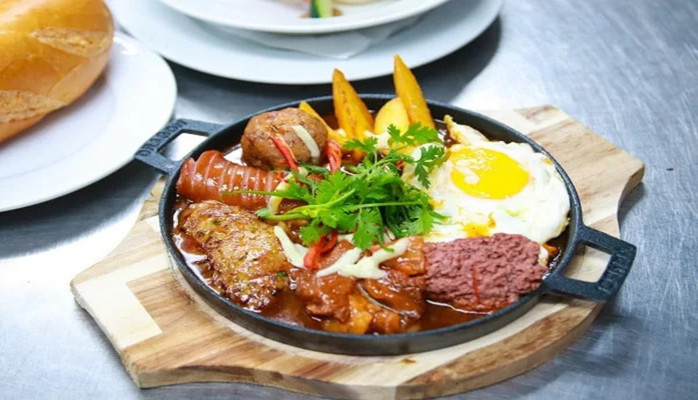 Bánh Mỳ Chảo Anh Mập - Chợ Nú