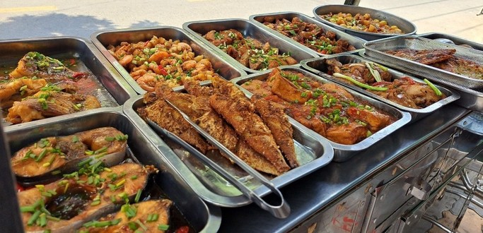 Quán Cơm Như Ý - Canh Chua Cá Kho