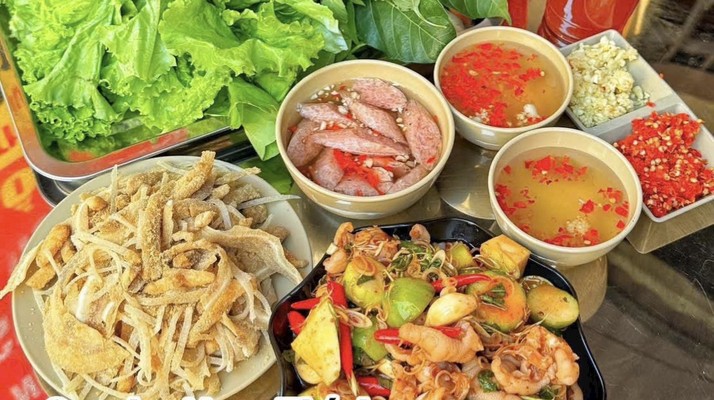 Nem Thính, Nem Tai & Chân Gà Sốt Thái - Thuần Nguyễn - 102 Lam Sơn