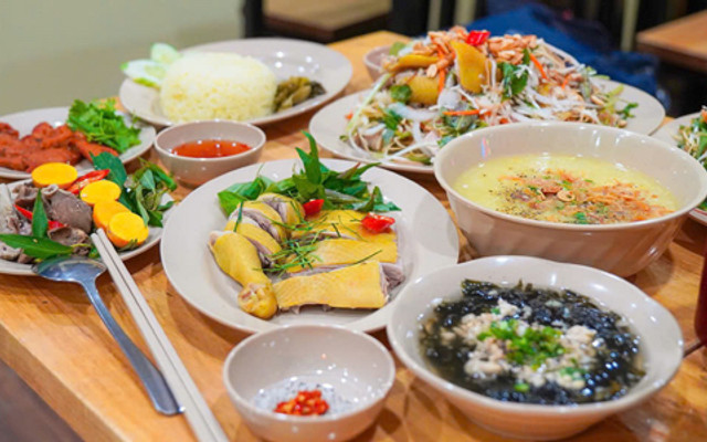 Gà Ta Thành Trung 2 - Cơm, Cháo, Gỏi & Miến Gà