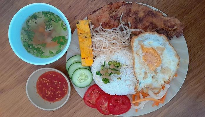 Cơm Tấm Sài Gòn - 67 Lê Ngô Cát