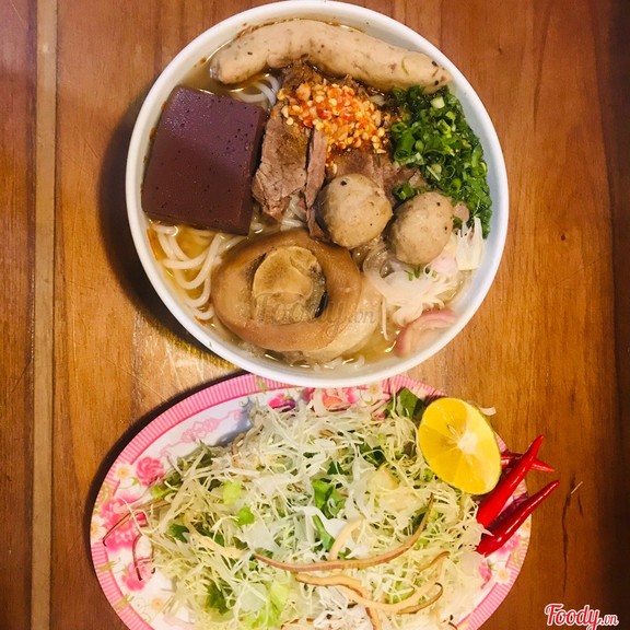 Bún Bò Huế O Thúy - Tây Mỗ