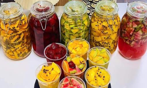 Tiệm Trà Nhỏ Xíu