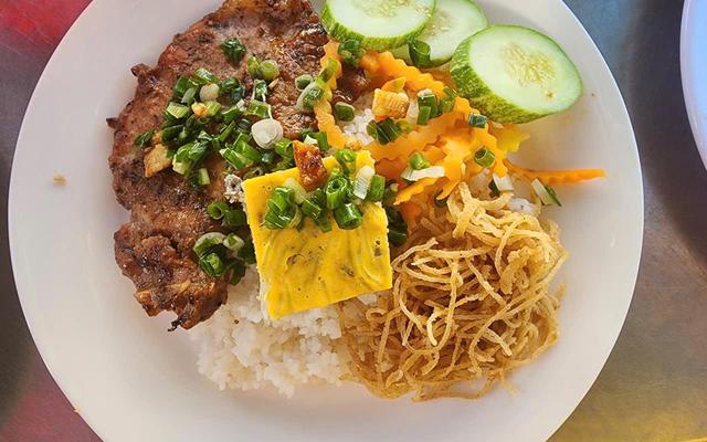 Quán Cơm Tấm Bà Bé - Quang Trung