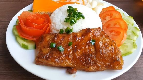Cơm Tấm Khởi