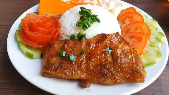 Cơm Tấm Khởi