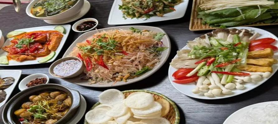 Quán Chay An Tịnh Viên - Phạm Văn Đồng