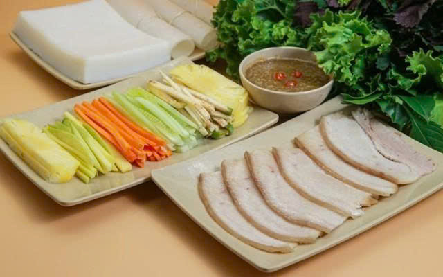 Thịt Heo Cuốn Bánh Tráng 85 - Đường DA10