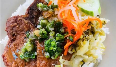 Cơm Sườn Muối Sả - Thuận Phát