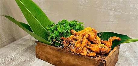 Ếch Tập Tạ - Ếch Bơ Tỏi & Ếch Sốt Trứng Muối