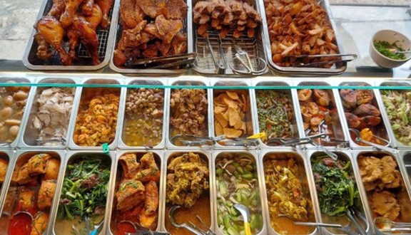 Cơm Phi Yến - 58 Hoàng Hoa Thám