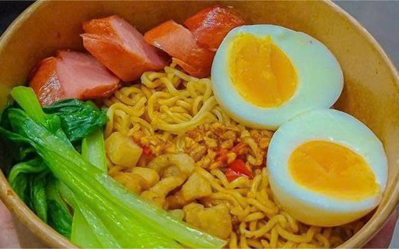Ăn Vặt ABéo - Cánh Mạng Tháng 8