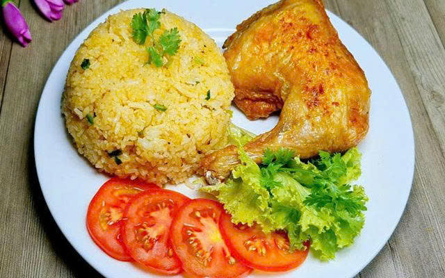 Cơm Gà Xối Mỡ Khang Ký - 22 Tháng 12