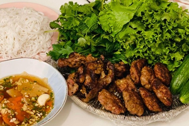 Bún Chả - Bún Đậu Mắm Tôm Hoàng Giang food