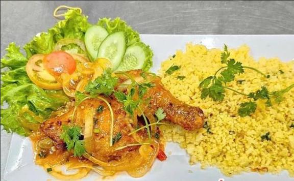 Quán Ăn Du Ký - 25 Trần Phú