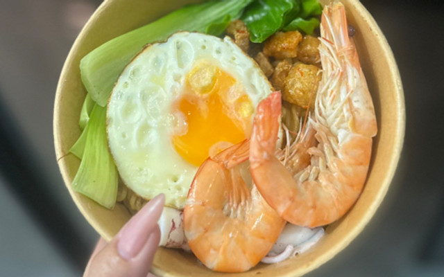 Tiệm Ăn Vặt Bé Na CN 2 - Hải Thượng Lãn Ông