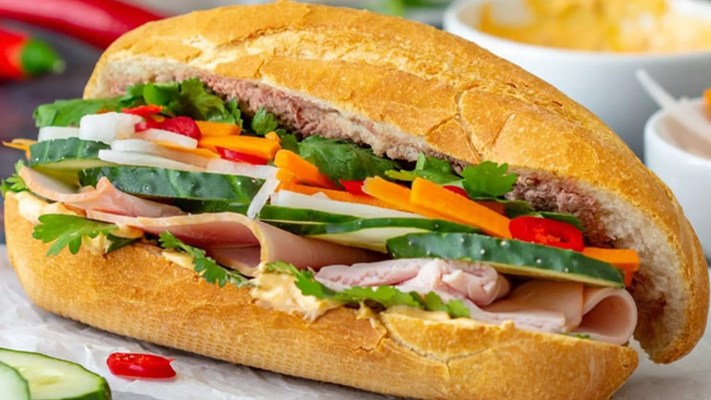 Anh Quân Bakery - 210 Nguyễn Công Trứ