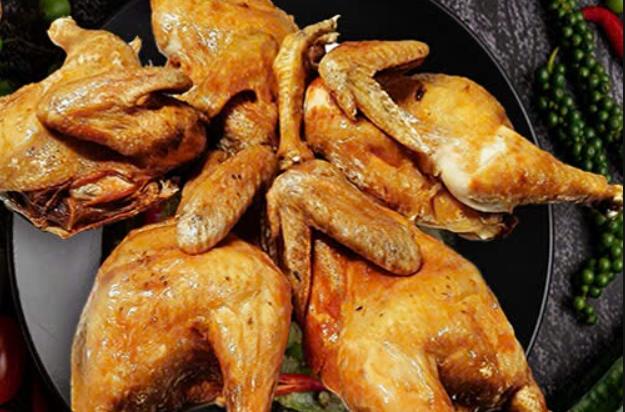 Gà Tươi Mộc Dung Quán - Lưu Quang Vũ