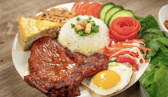 Cơm Tấm Sà Bì Chưởng 36 - Lê Lai