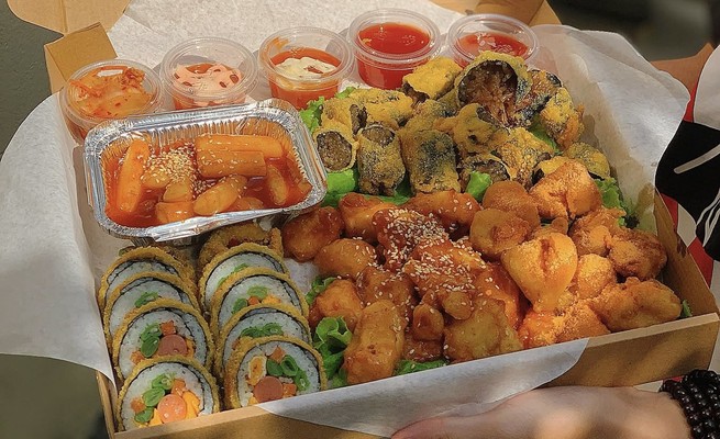 Unnie Kitchen - Kimbap ,Gà Rán & Tokbokki