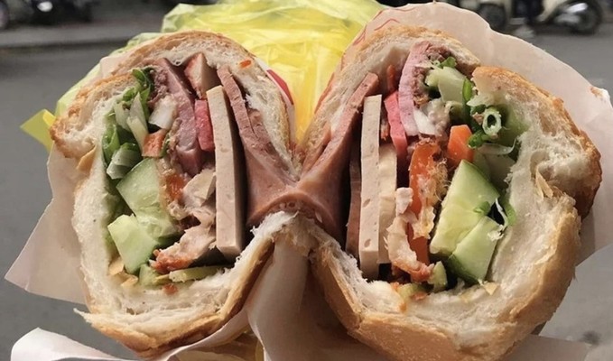Bánh Mì Sài Gòn - 45 Cát Bi