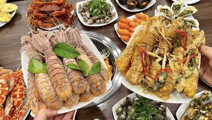 Bếp Làng Hoa - 292 Lũng Đông