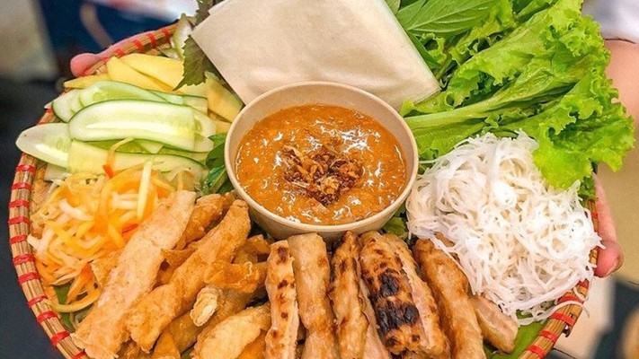 Nem Nướng Nha Trang - Bình Ròm