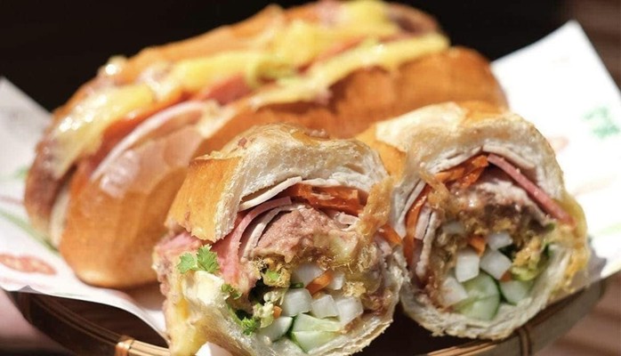Bánh Mì Muju - 4 Dương Văn An