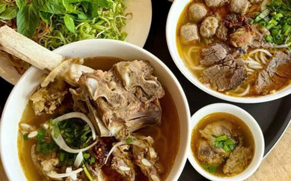 Bún Bò Mỡ Nổi 89 - Đặng Văn Mây