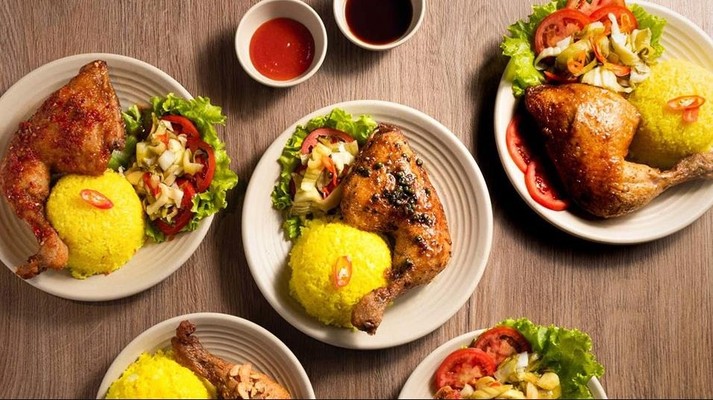 Bento Delichi (by Cooky) - Cơm Gà Mắm Tỏi, Xối Mỡ - Đại Linh