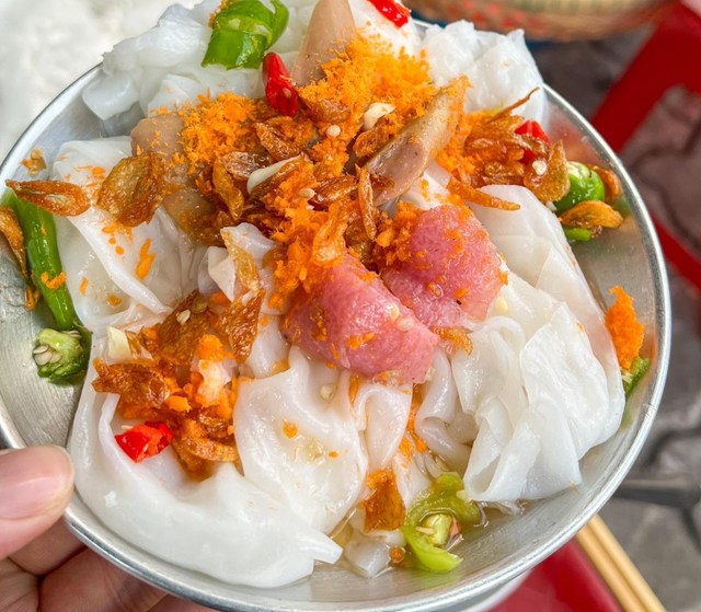 Bánh Bèo Ướt O Gái Huế