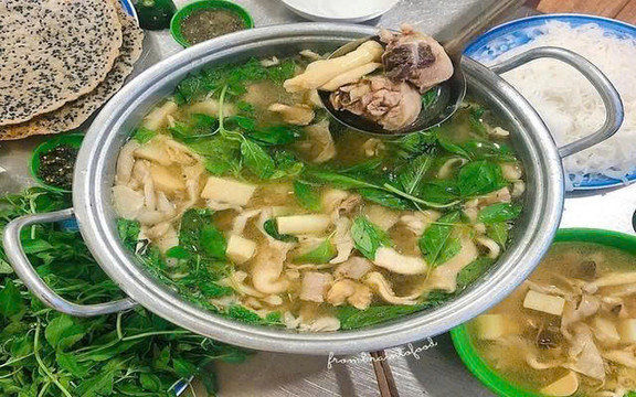 Lẩu Gà Hiếu Béo - Đường Số 3