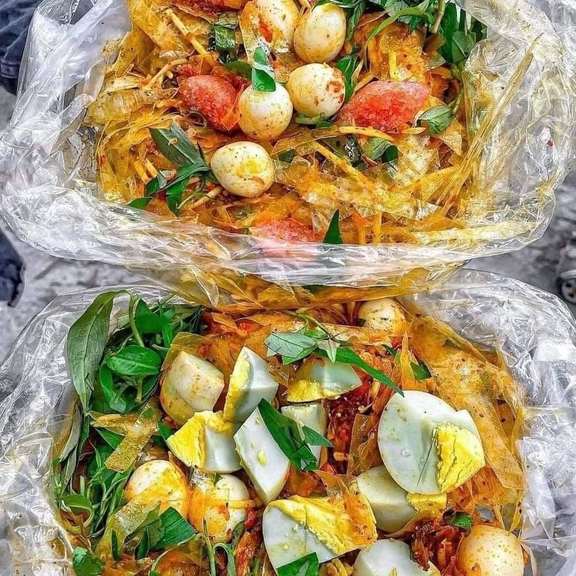 Tiệm Ăn Vặt Nhà Nấm