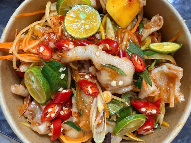 Mivi Food - Chân Gà Hầm Cay & Gỏi Chân Gà Trộn Cay