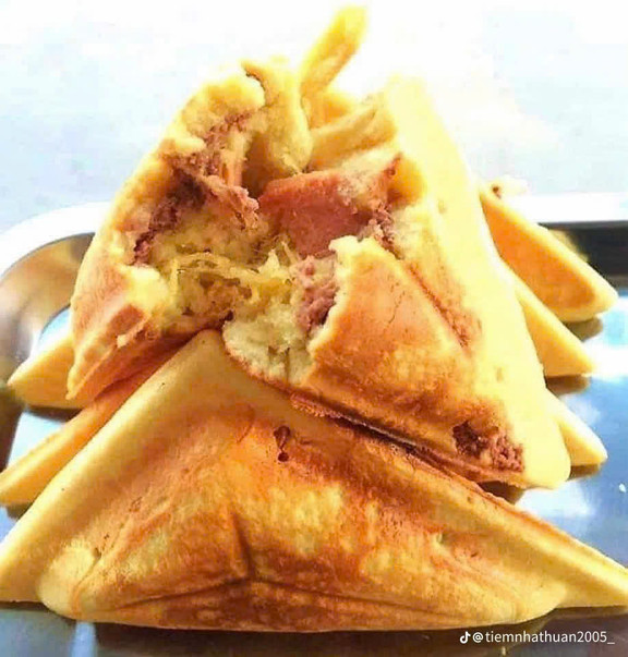 Hotdog Trang - 40 Ngô Văn Sở