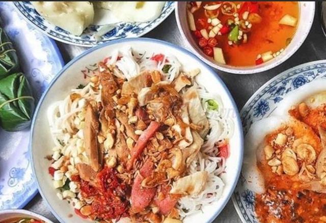 Bún Mắm, Bánh Bèo Nậm Lọc & Bánh Ướt - Dì Sanh Tố Hữu