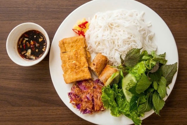 Bún Chay Kim Na Thị Mít