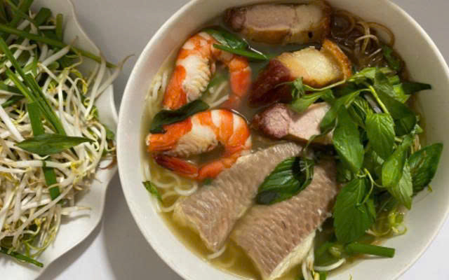 Bún Nước Lèo Sóc Trăng - Trần Quốc Toản