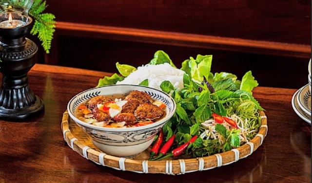 Bún Chả & Cà Phê Muối - Cô Chang