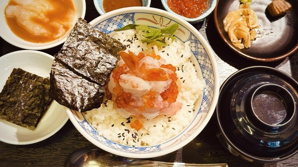 DONG FAN SASHIMI BOWL