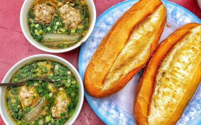 Bánh Mì Xíu Mại Đà Lạt - HL417