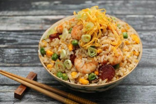 Quán Ăn 25K - Hủ Tiếu, Cơm Chiên & Mỳ Xào - Hồ Nguyên Trừng