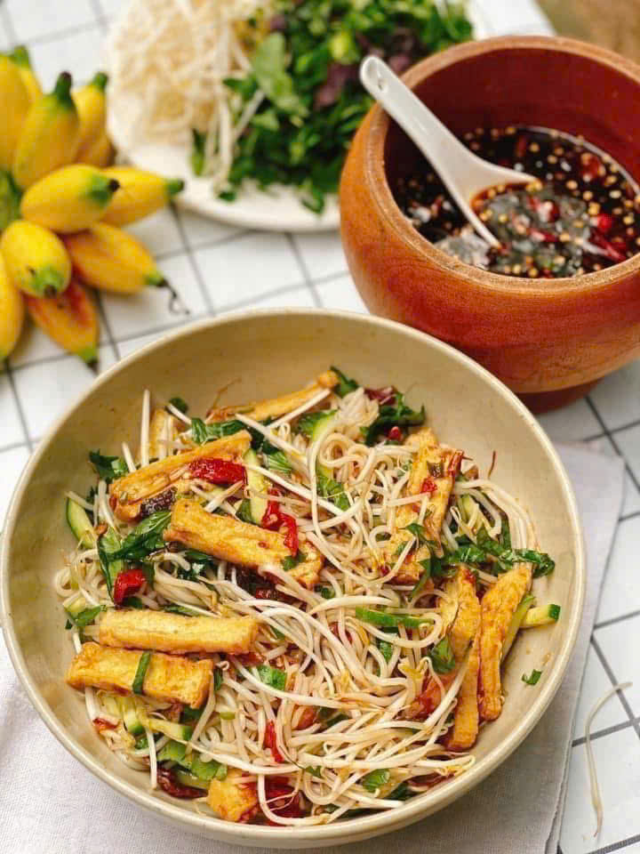 Bún Ty Ty - Cà Ri Bánh Mì, Bún Thịt Khìa & Bún Nước Tương