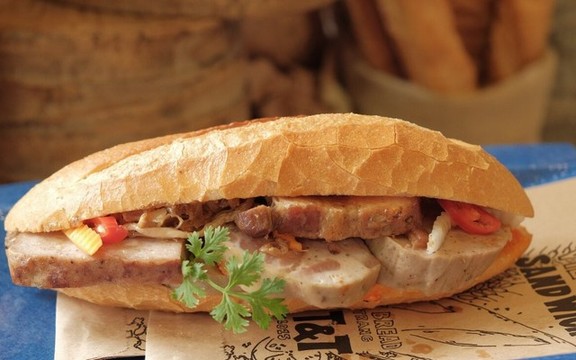 Bánh Mì Bread 1 - Cửu Long