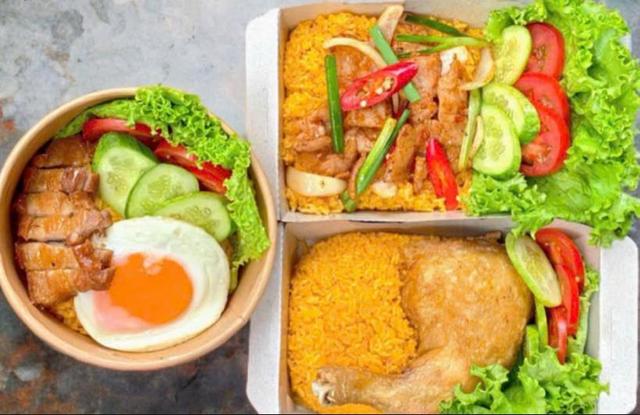 Cơm Calmette - Gà Xối Mỡ & Cơm Thố - Lê Văn Duyệt