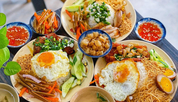 Cơm Tấm & Cơm Văn Phòng - Hương Quán