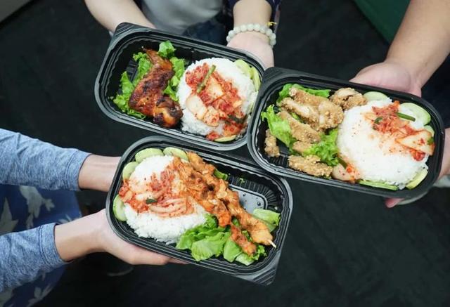 Bảo Phương Cơm Sườn Nướng - Nem Nướng Nha Trang & Bơ Già Dừa Non