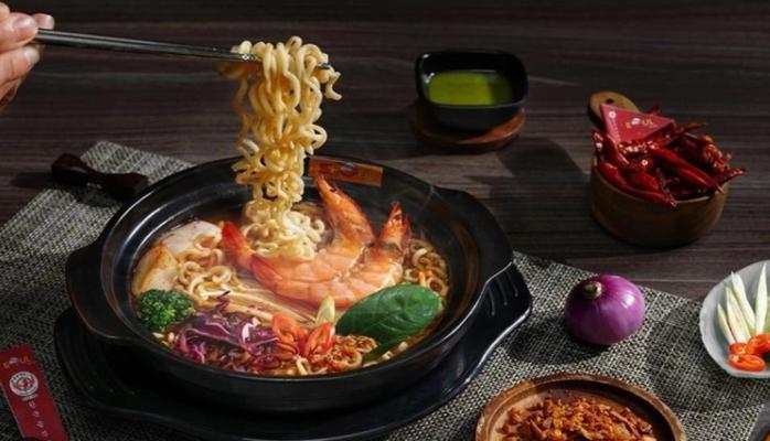 Dừa Béo - Mỳ Cay, Viên Chiên & Mỳ Trộn - Long Biên